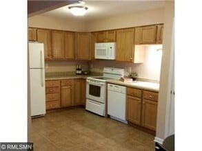 1741 8th Ave in Newport, MN - Building Photo - Building Photo