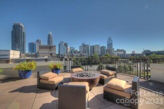 718 W Trade St in Charlotte, NC - Building Photo - Building Photo