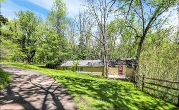 5496 York Rd. in Doylestown, PA - Building Photo - Building Photo