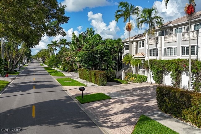 property at 991 8th St S