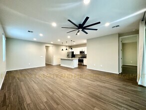 6514 E Via Arroyo Azul in Tucson, AZ - Building Photo - Building Photo