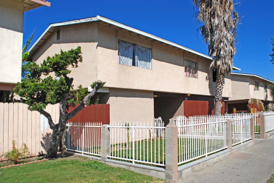 160 S Hamlin St in Orange, CA - Building Photo