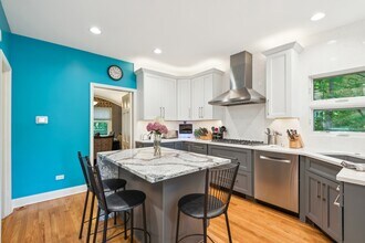 1316 Ashland Ave in Wilmette, IL - Building Photo - Building Photo