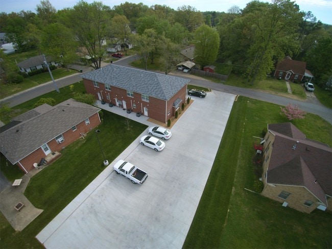 property at 1401 Poplar St