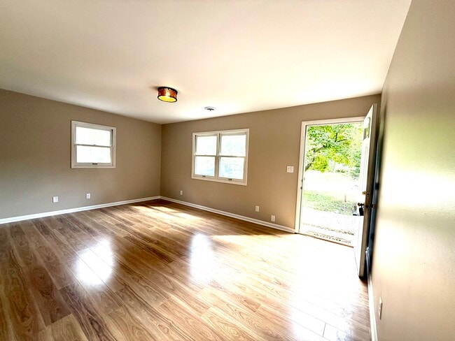 916 E Fairlawn Dr in Urbana, IL - Building Photo - Building Photo