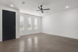 3010 Alpha Wolf Ct in College Station, TX - Building Photo - Building Photo