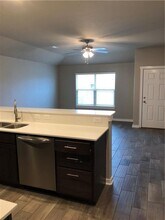 504 W Weymouth in Siloam Springs, AR - Building Photo - Building Photo