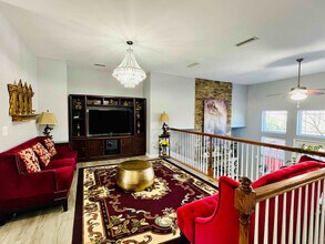 876 Queen City Cres in Apex, NC - Building Photo - Building Photo