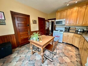 2 Marbury Ter, Unit 2 in Boston, MA - Building Photo - Building Photo