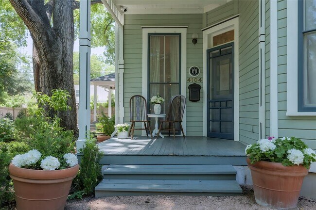 4104 Avenue F in Austin, TX - Building Photo - Building Photo