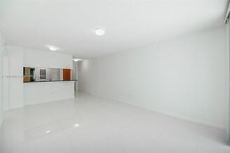 31 SE 5th St, Unit 1510 in Miami, FL - Building Photo - Building Photo