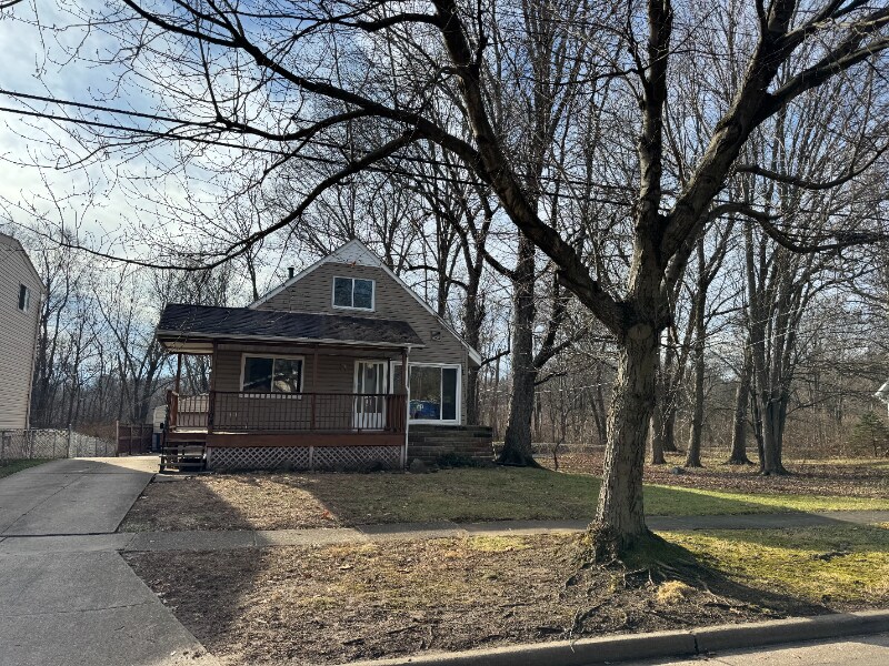 1108 Hancock Ave in Akron, OH - Building Photo