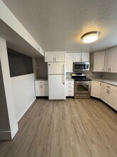 1105 W 10550 S, Unit Burr Basement in South Jordan, UT - Building Photo - Building Photo