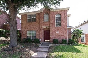 4041 Eisenhower St in Carrollton, TX - Building Photo