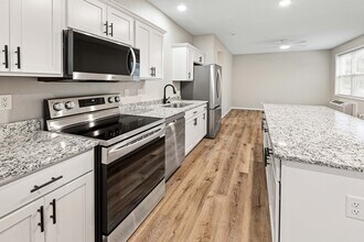 1118 Bertrand St, Unit 1118 Bertrand in Manhattan, KS - Building Photo - Building Photo