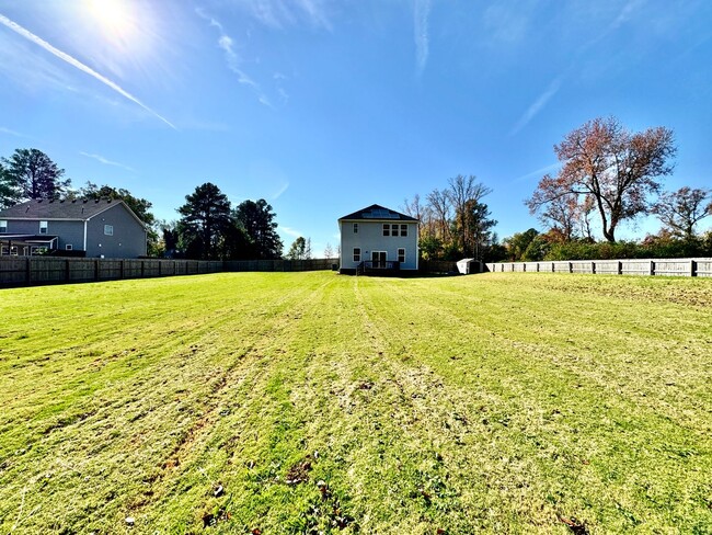 1924 Land of Promise Rd in Chesapeake, VA - Building Photo - Building Photo