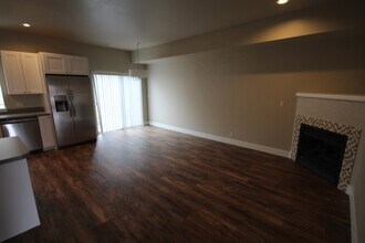 499 SE Douglas St in Bend, OR - Building Photo - Building Photo