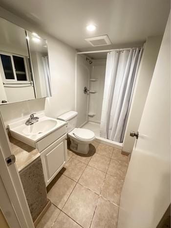 615 Rolph St, Unit Studio in San Francisco, CA - Building Photo - Building Photo