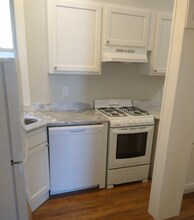 1189 Commonwealth Ave, Unit 8 in Boston, MA - Foto de edificio - Building Photo
