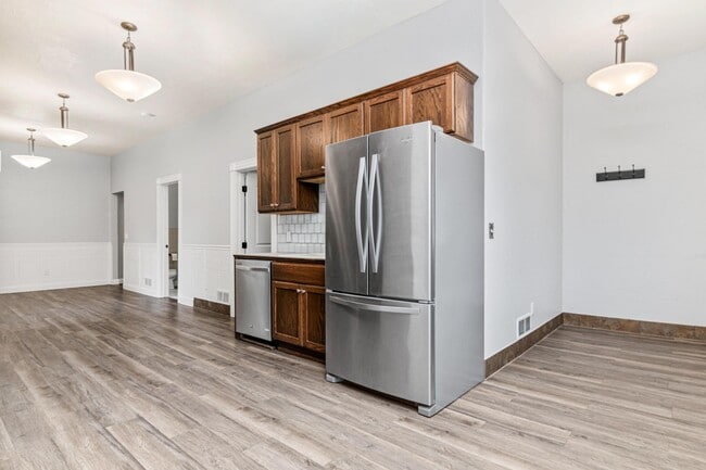 518 Ohio St, Unit 1 in St. Paul, MN - Foto de edificio - Building Photo