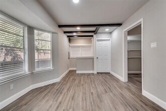1500 Wade Dr in Bedford, TX - Building Photo - Building Photo