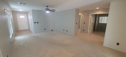 11192 Sandrone Ave in Las Vegas, NV - Building Photo - Building Photo