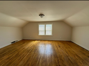 803 High St, Unit Up in Fairport Harbor, OH - Building Photo - Building Photo