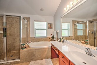 1143 SW 43rd St in Cape Coral, FL - Building Photo - Building Photo