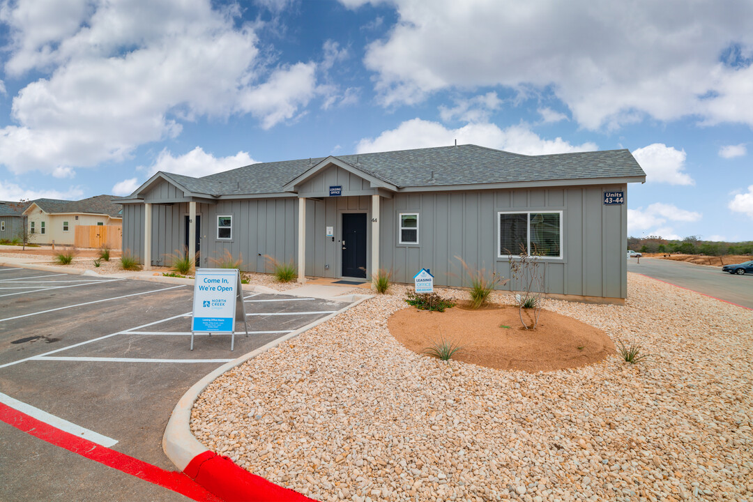 NorthCreek Cottages in Comfort, TX - Building Photo