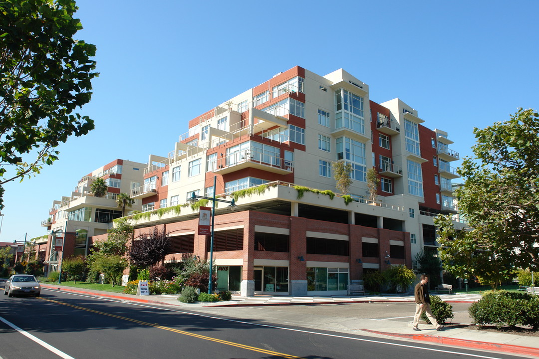 The Terraces At Emerystation in Emeryville, CA - Building Photo