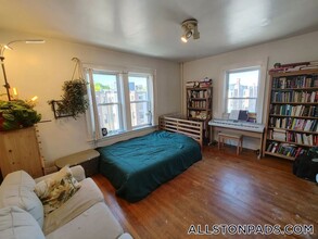 1269 Commonwealth Ave in Boston, MA - Building Photo - Building Photo
