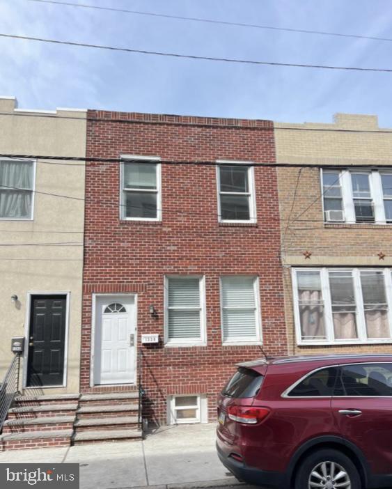 1338 S 33rd St in Philadelphia, PA - Foto de edificio