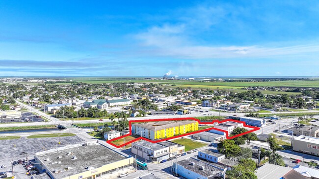 114 W Canal St S in Belle Glade, FL - Building Photo - Building Photo