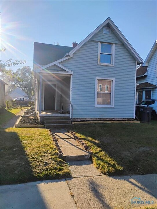 224 S Fearing Blvd in Toledo, OH - Building Photo