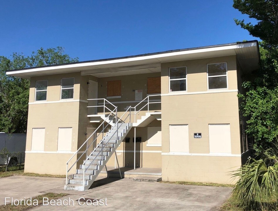 543 Division St in Daytona Beach, FL - Building Photo