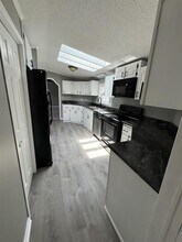 62 Bennett Rd in Candler, NC - Building Photo - Building Photo