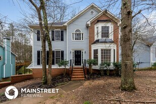 3175 Rock Creek Dr in Rex, GA - Building Photo