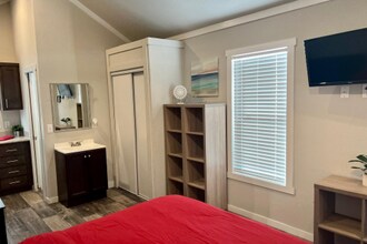701 Gordy Rd in Bacliff, TX - Building Photo - Building Photo