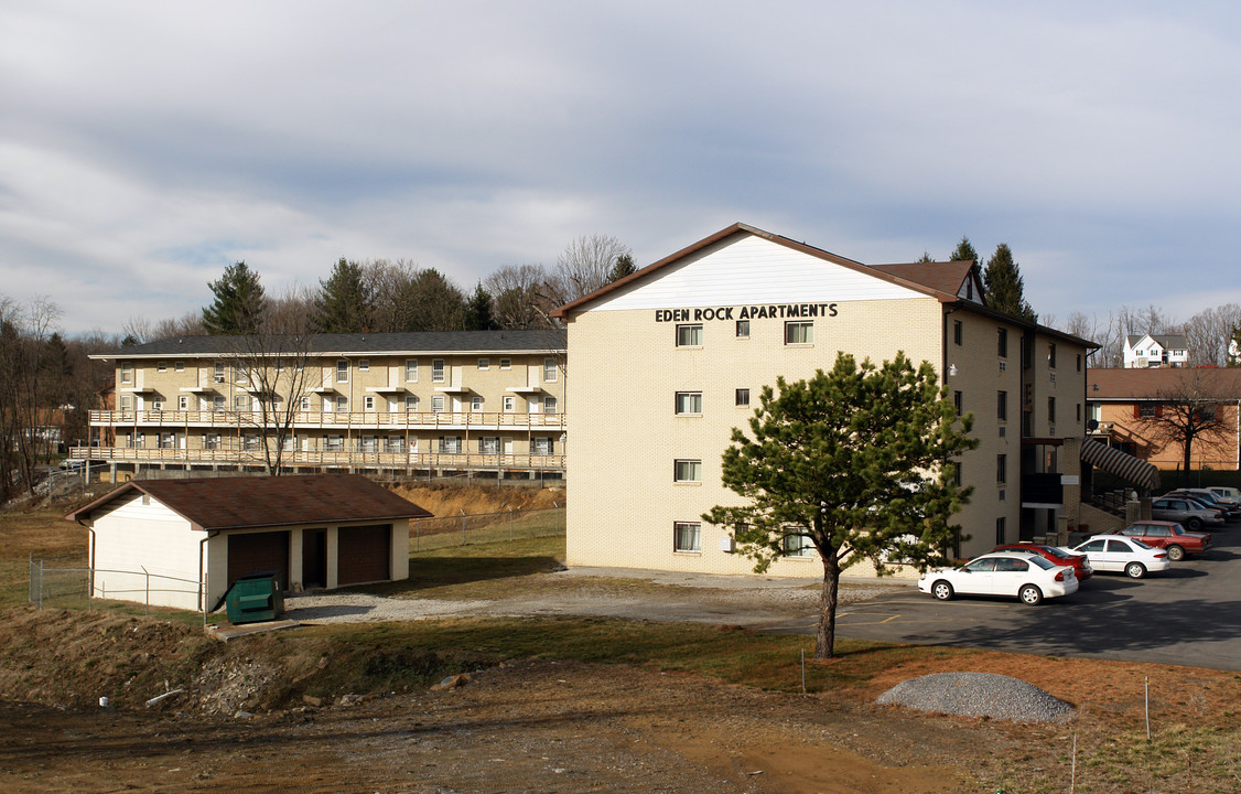 Eden Rock Apartments in Princeton, WV - Foto de edificio