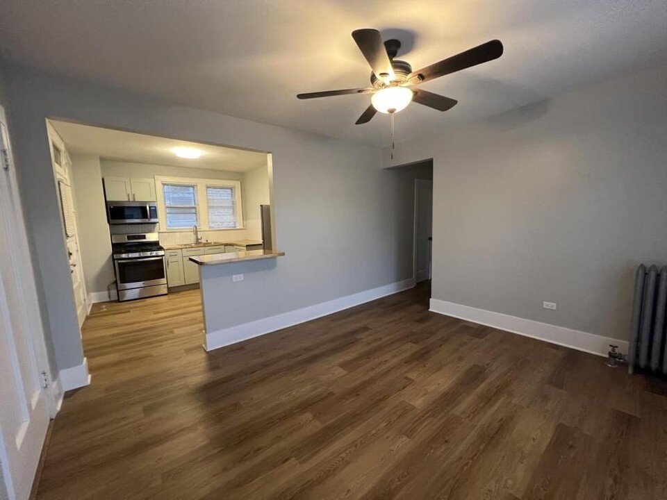3222 W Grace St in Chicago, IL - Building Photo