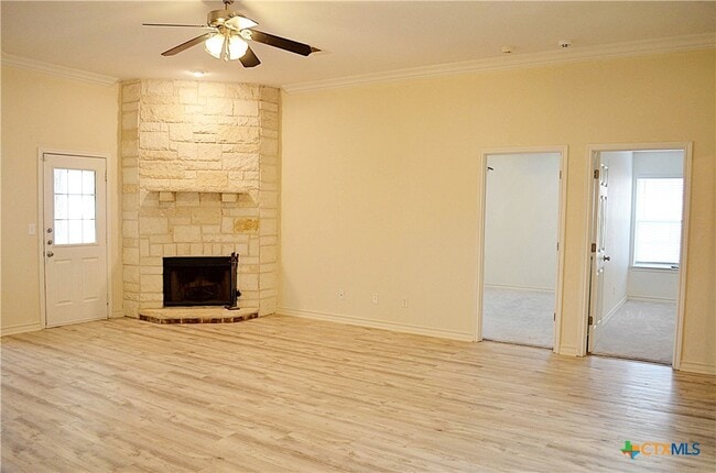 property at 2105 Merle Dr