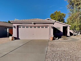 8742 W Manzanita Dr