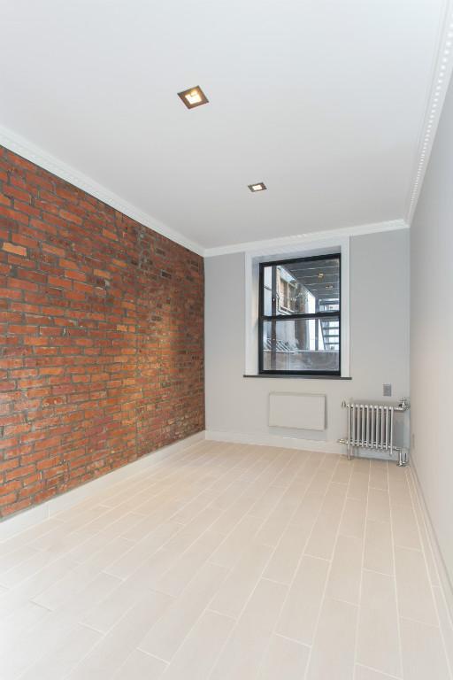 221 E 11th St, Unit GCD in New York, NY - Building Photo - Building Photo
