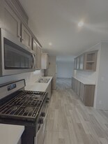 364 Shummard Branch in Oxford, MI - Building Photo