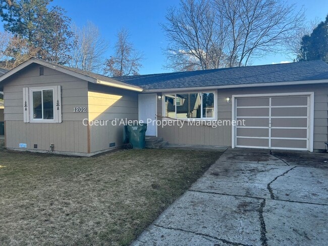 1202 E Gilbert Ave in Coeur d'Alene, ID - Building Photo - Building Photo