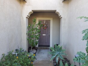 683 Ventana Ridge in Palm Springs, CA - Foto de edificio - Building Photo