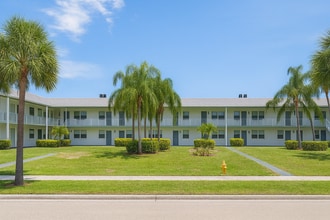 1400 S Broadway Lantana, FL 33462 in Lantana, FL - Foto de edificio - Building Photo
