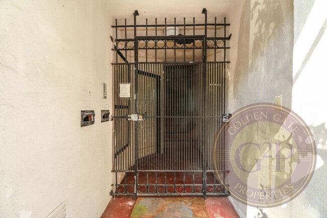 450-452-452 Collingwood St in San Francisco, CA - Building Photo - Building Photo