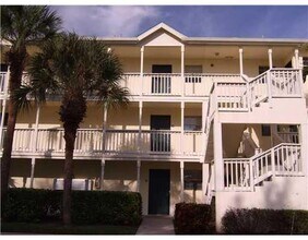 6355 La Costa Dr in Boca Raton, FL - Building Photo - Building Photo