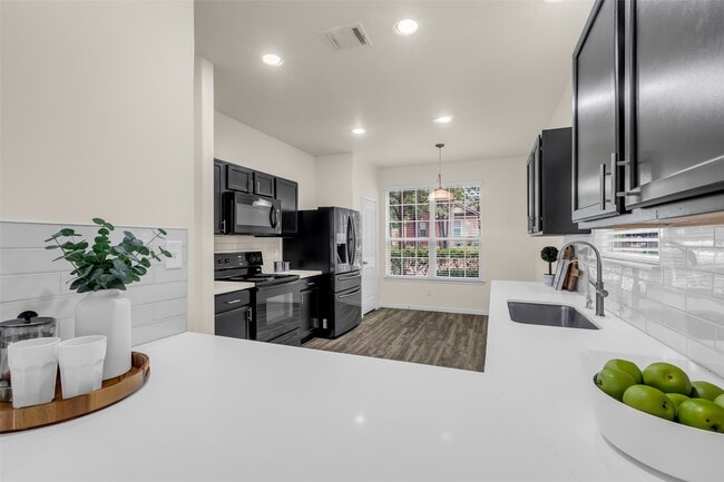 3807 Springcrest Ln in Montgomery, TX - Building Photo - Building Photo